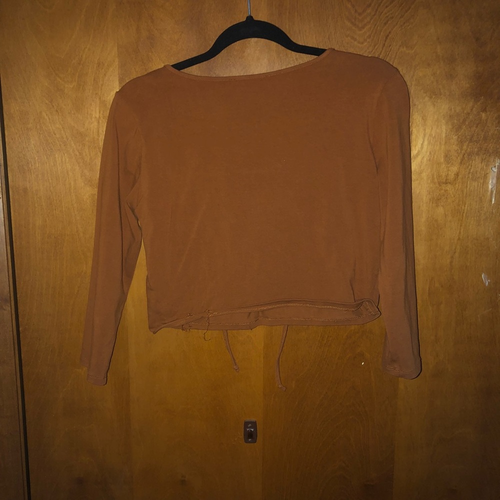 Crop top - Picture 2 of 2